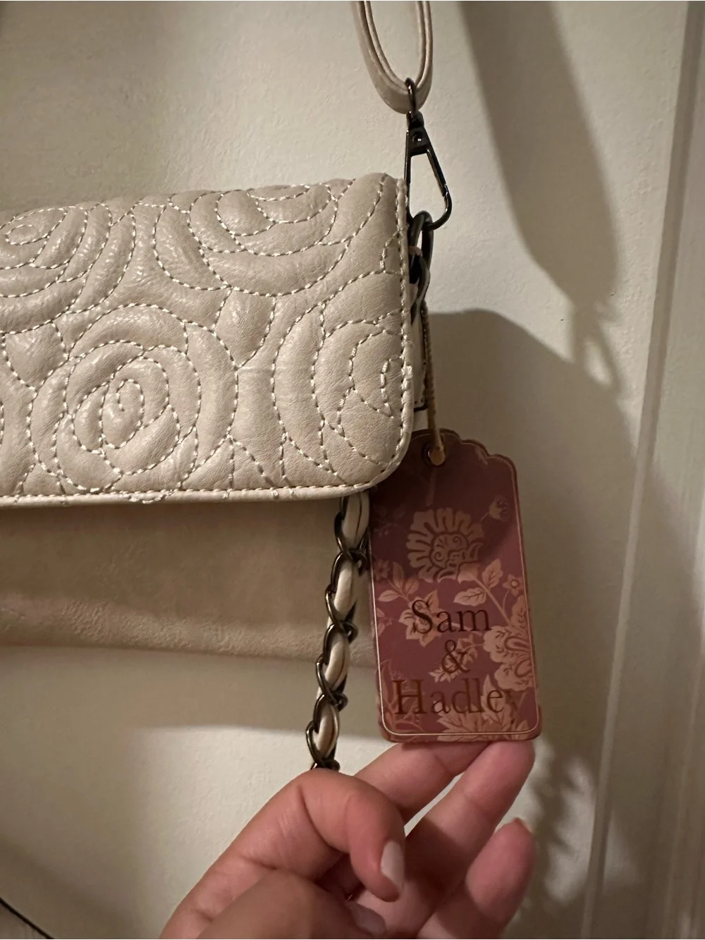 Quilted Floral-Flap Crossbody Bag in Light Beige